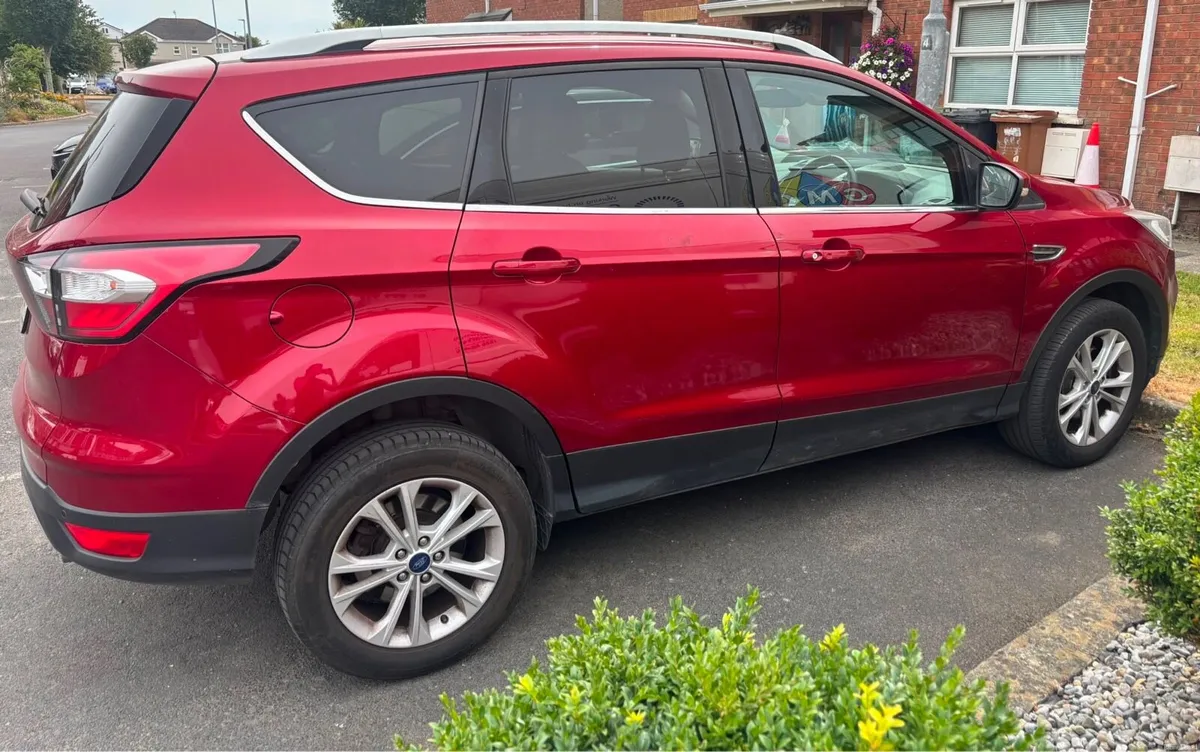 Ford Kuga Titanium 1.5 TDCi - Image 3