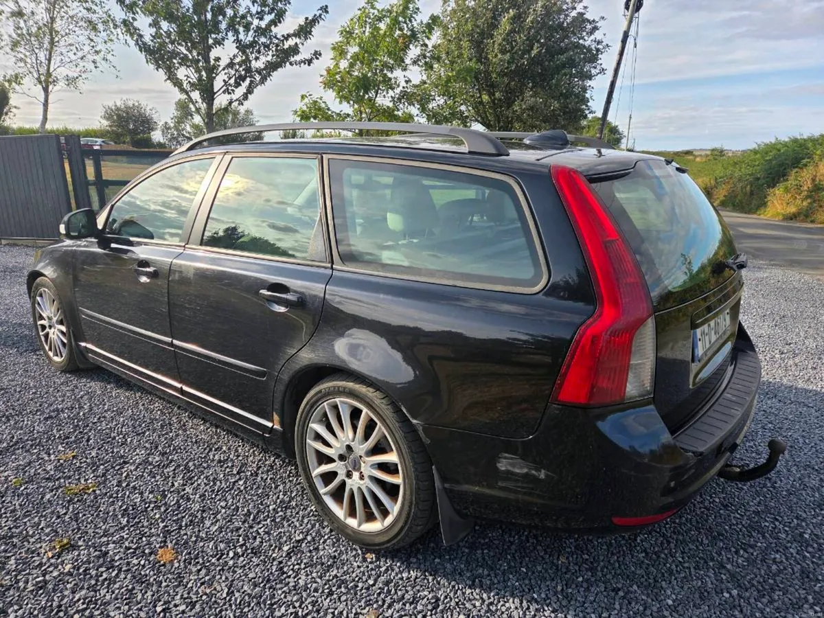 2011 Volvo V50 1.6 Diesel BARGAIN - Image 4
