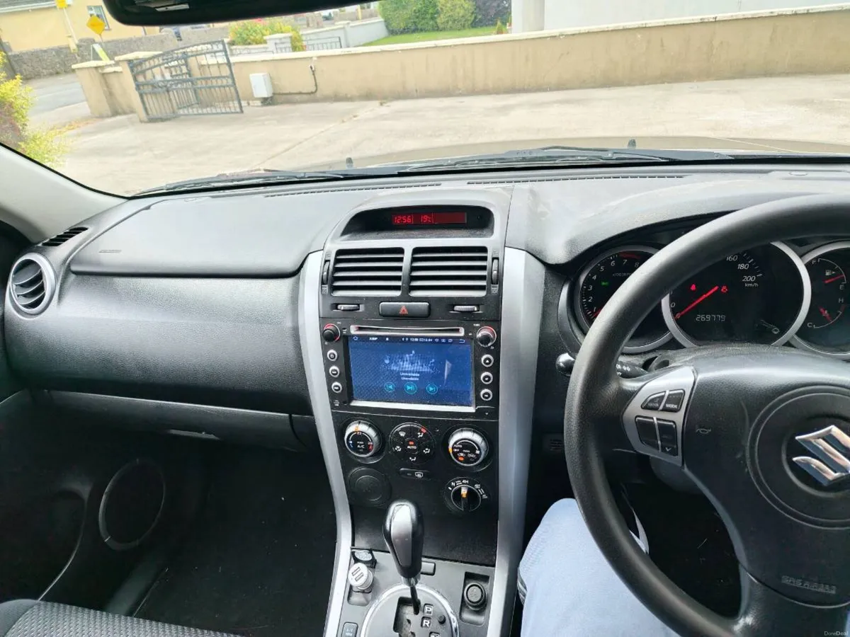 Suzuki Grand Vitara - Image 1