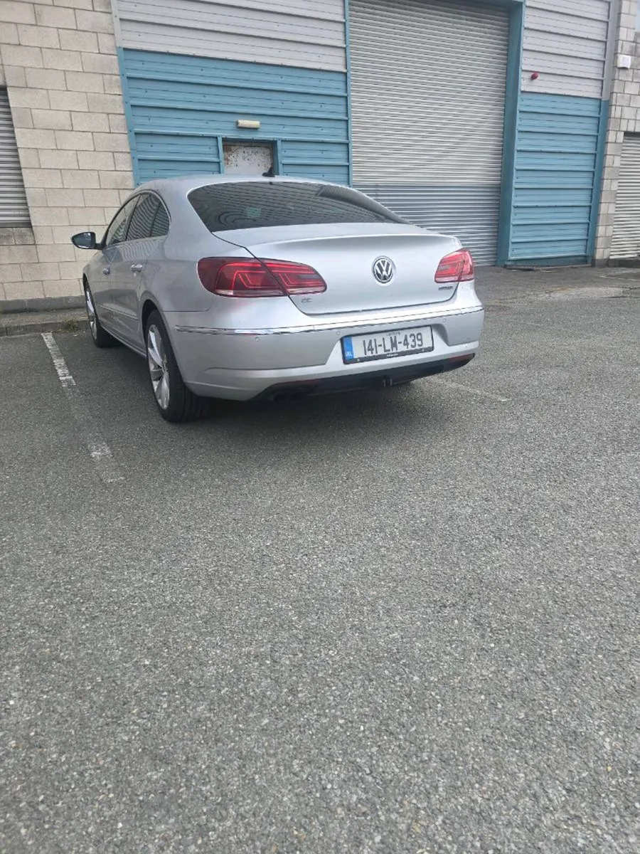 Volkswagen Passat CC - Image 4