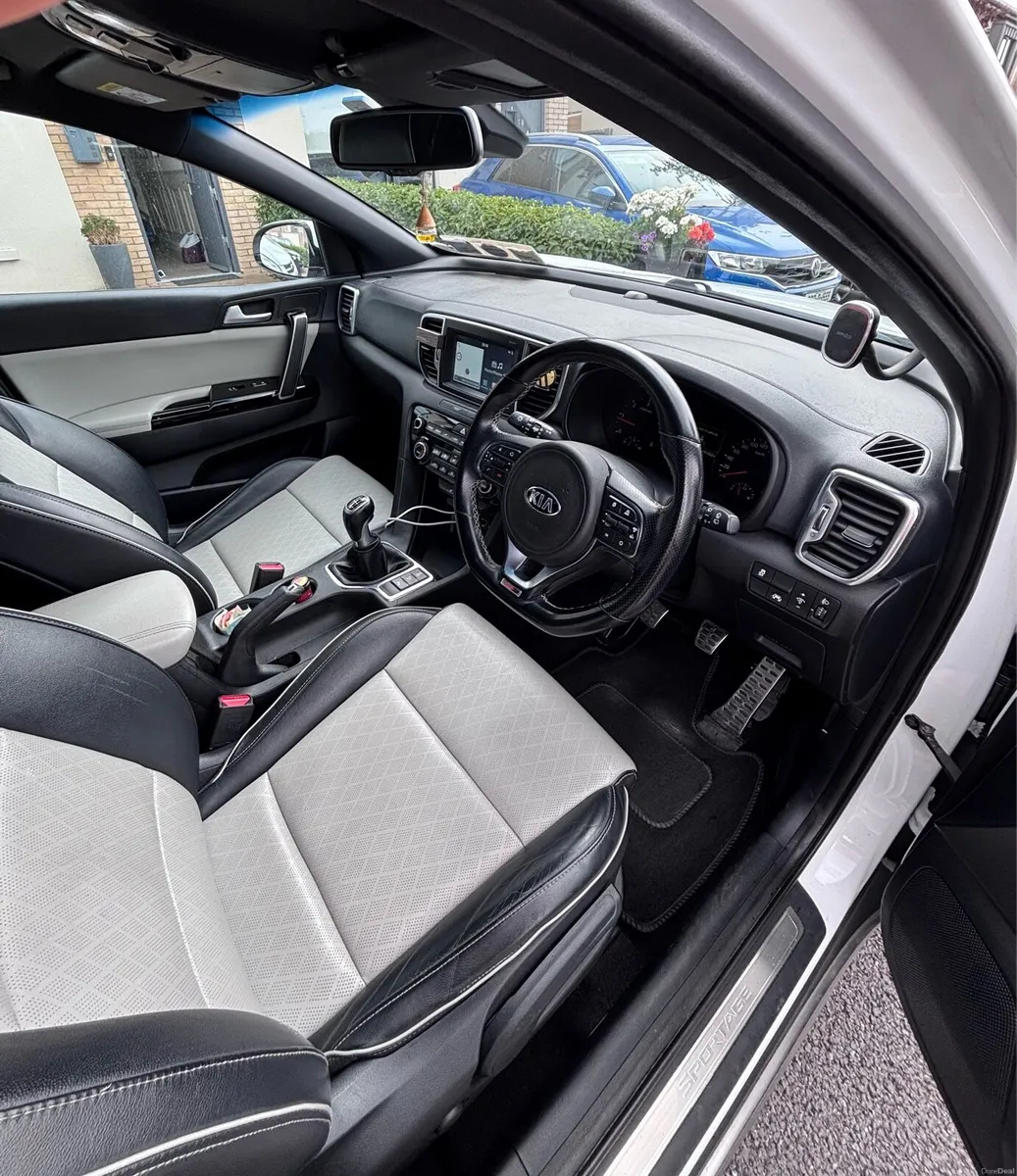 Kia Sportage GtLine 2L AWD 4x4 - Image 6