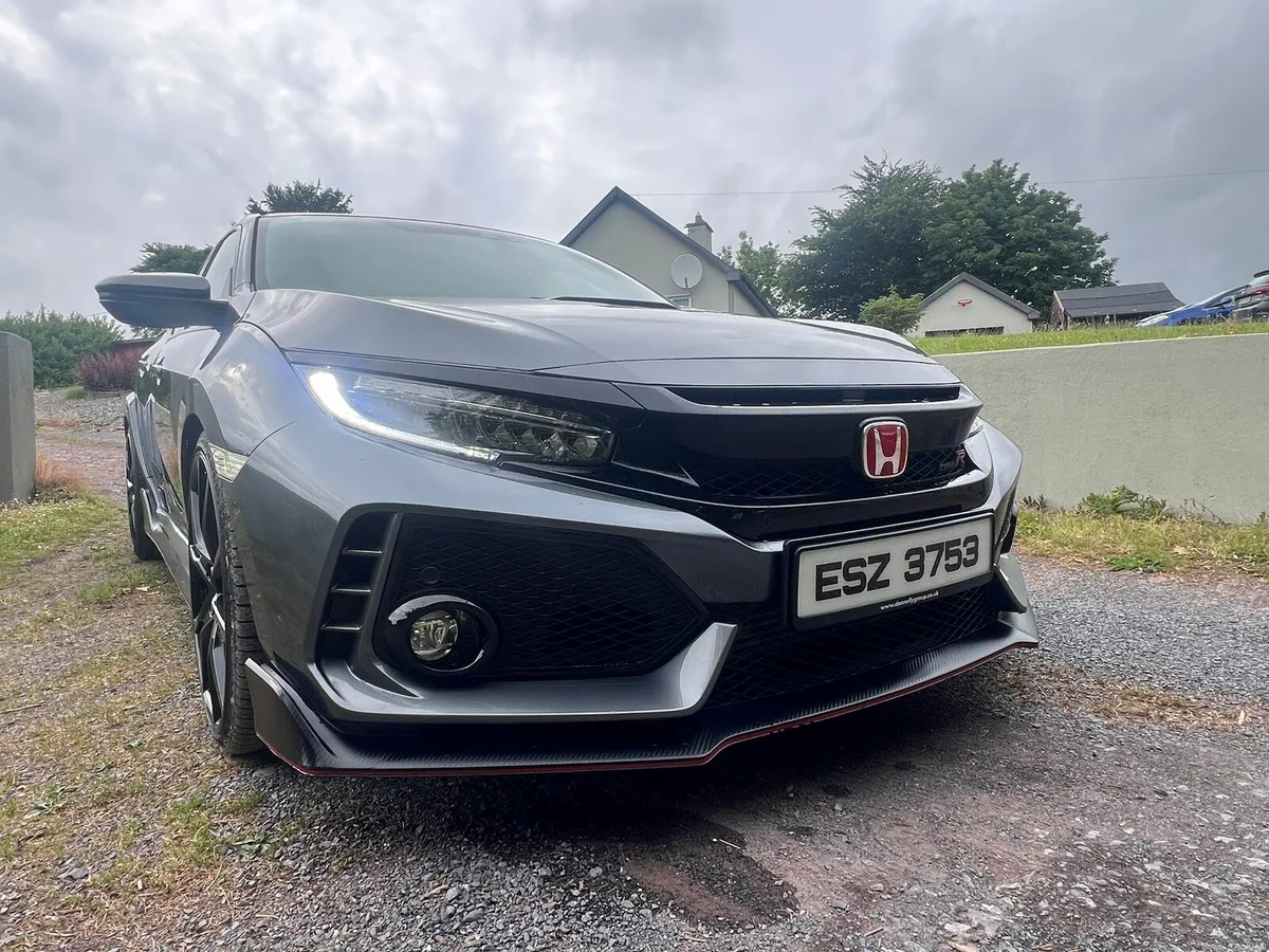 2018 HONDA CIVIC TYPE R GT - Image 2