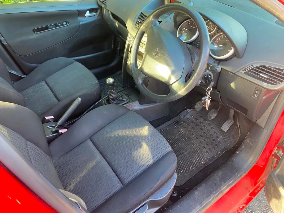 2010 Peugeot 207 1.4 HDI 5DR - Image 6