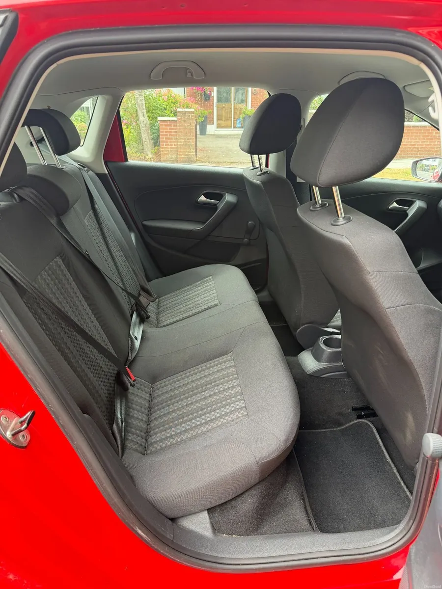 Volkswagen Polo 2016 (only 36,000 kms) - Image 3