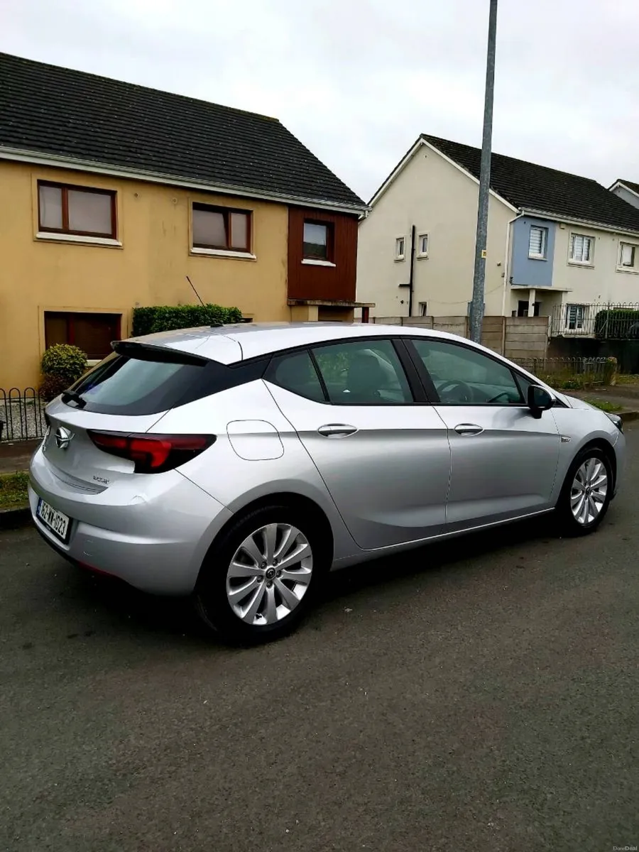 Opel Astra 2016 - Image 4