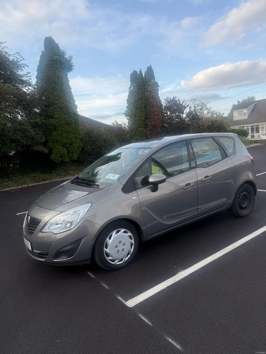 Opel Meriva 2012 automatic 1.7 - Image 3