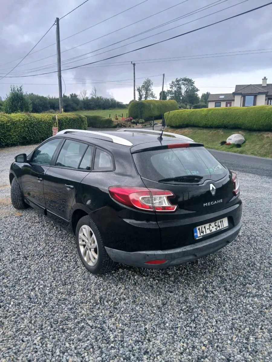 141 renault magan taxed and tested - Image 4