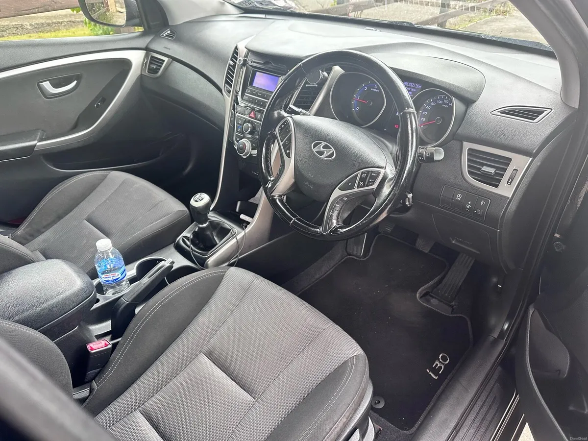 Hyundai i30 - Image 5