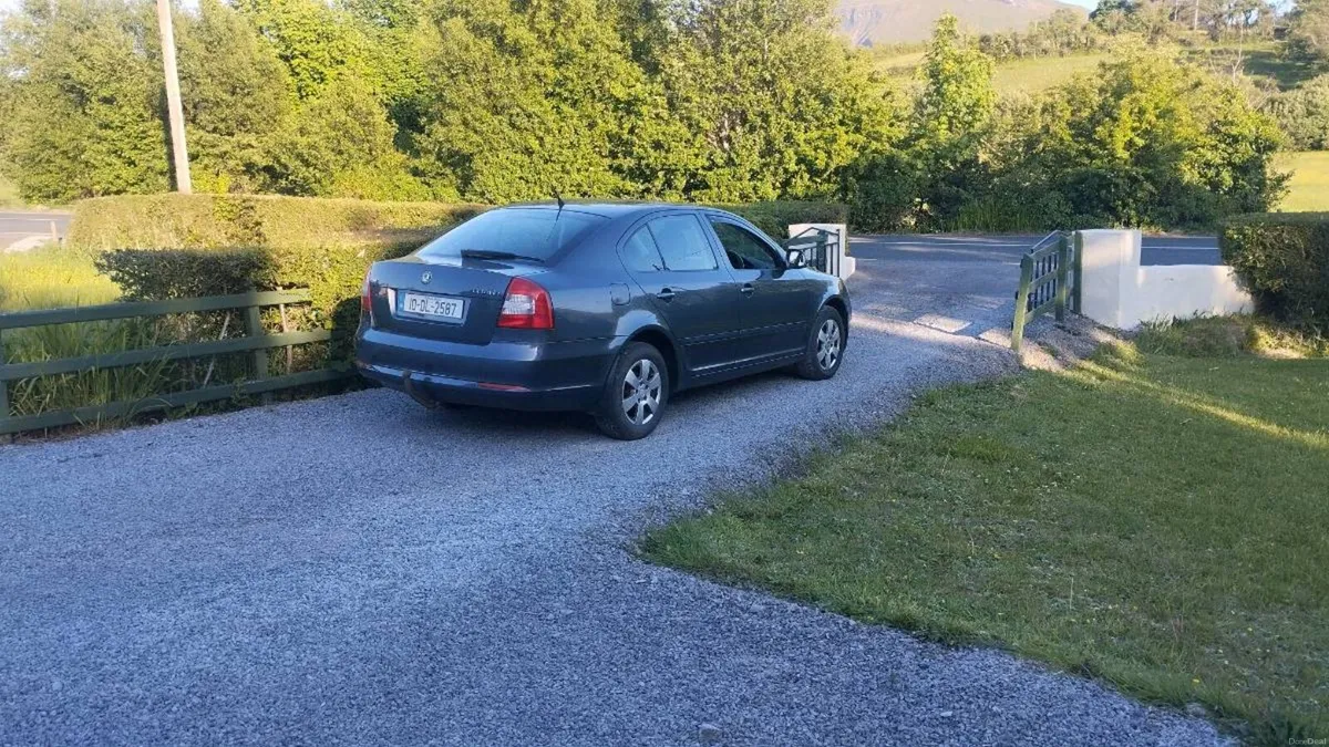 Skoda Octavia Elegance 1.6TDI - Image 2