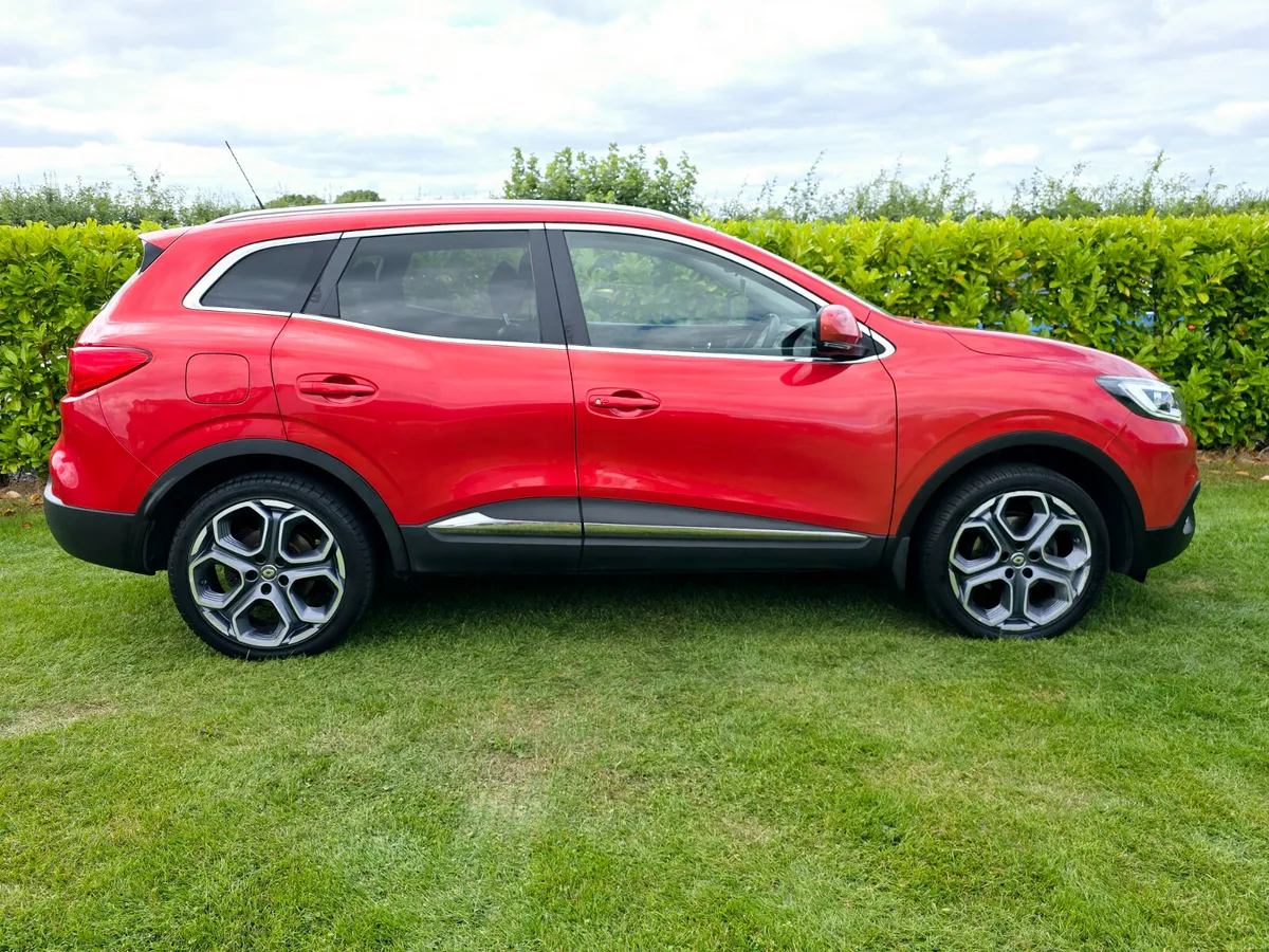 182 Renault Kadjar 1.5 Diesel Low Miles - Image 6