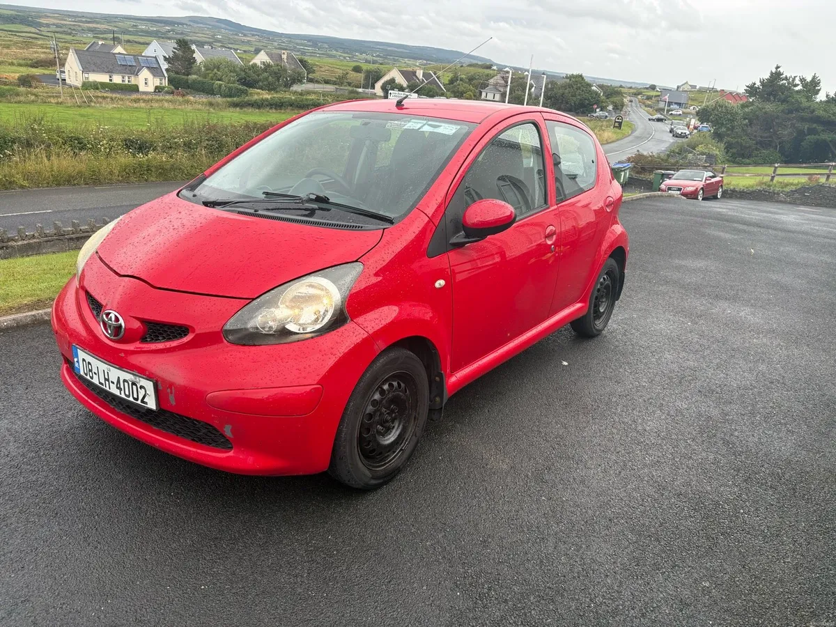 Toyota Aygo 1L petrol manual - Image 2