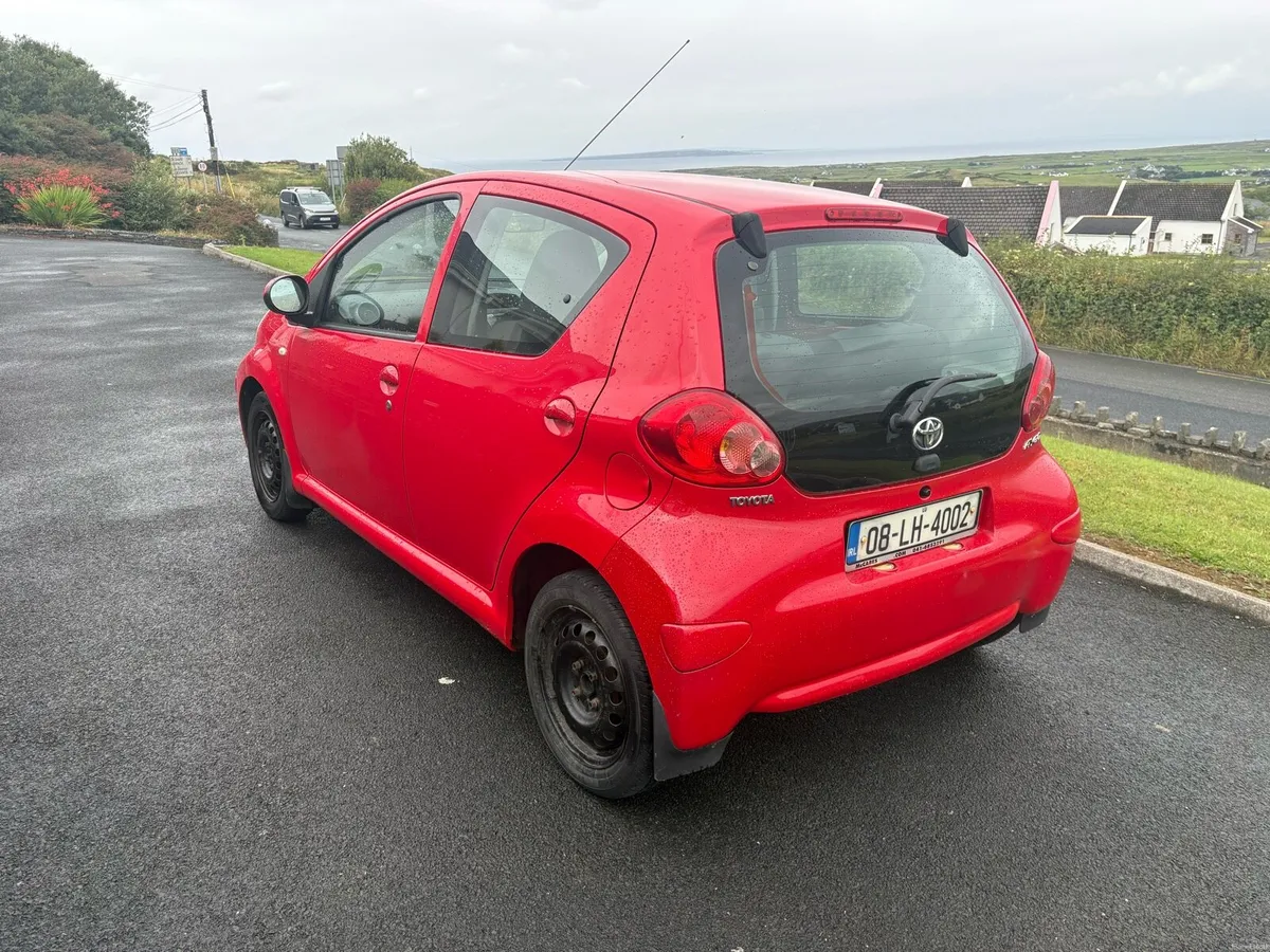 Toyota Aygo 1L petrol manual - Image 3