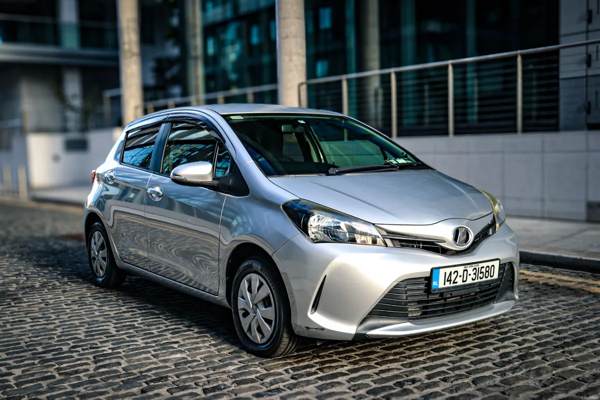 2014 Toyota Vitz // Low Km // Grade 4 // FSH - Image 6