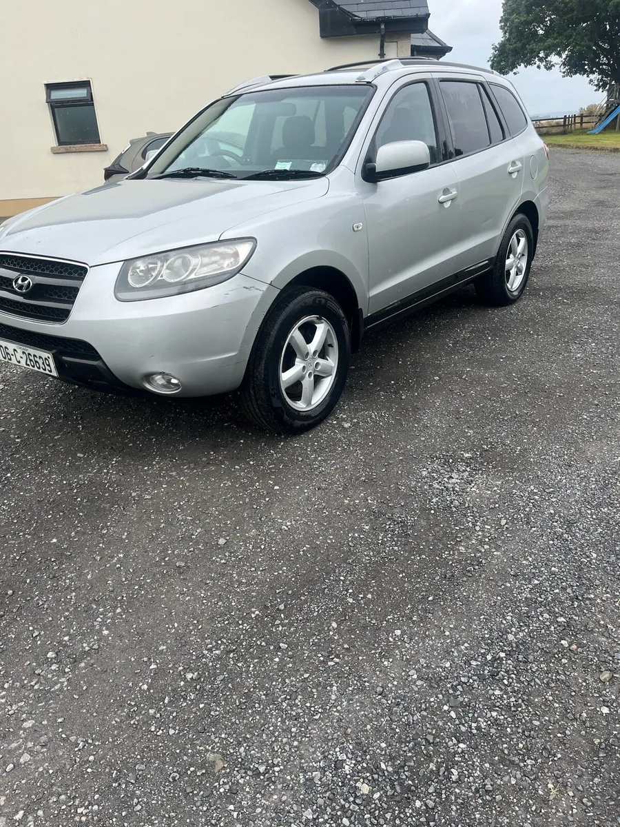 Hyundai sante Fe 2006 - Image 2