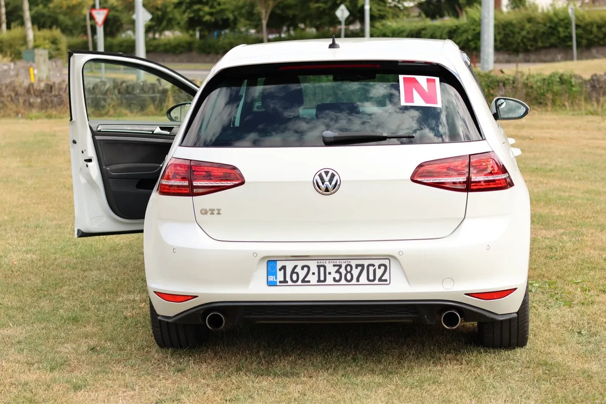 2016 Golf GTI manual transmission - Image 6