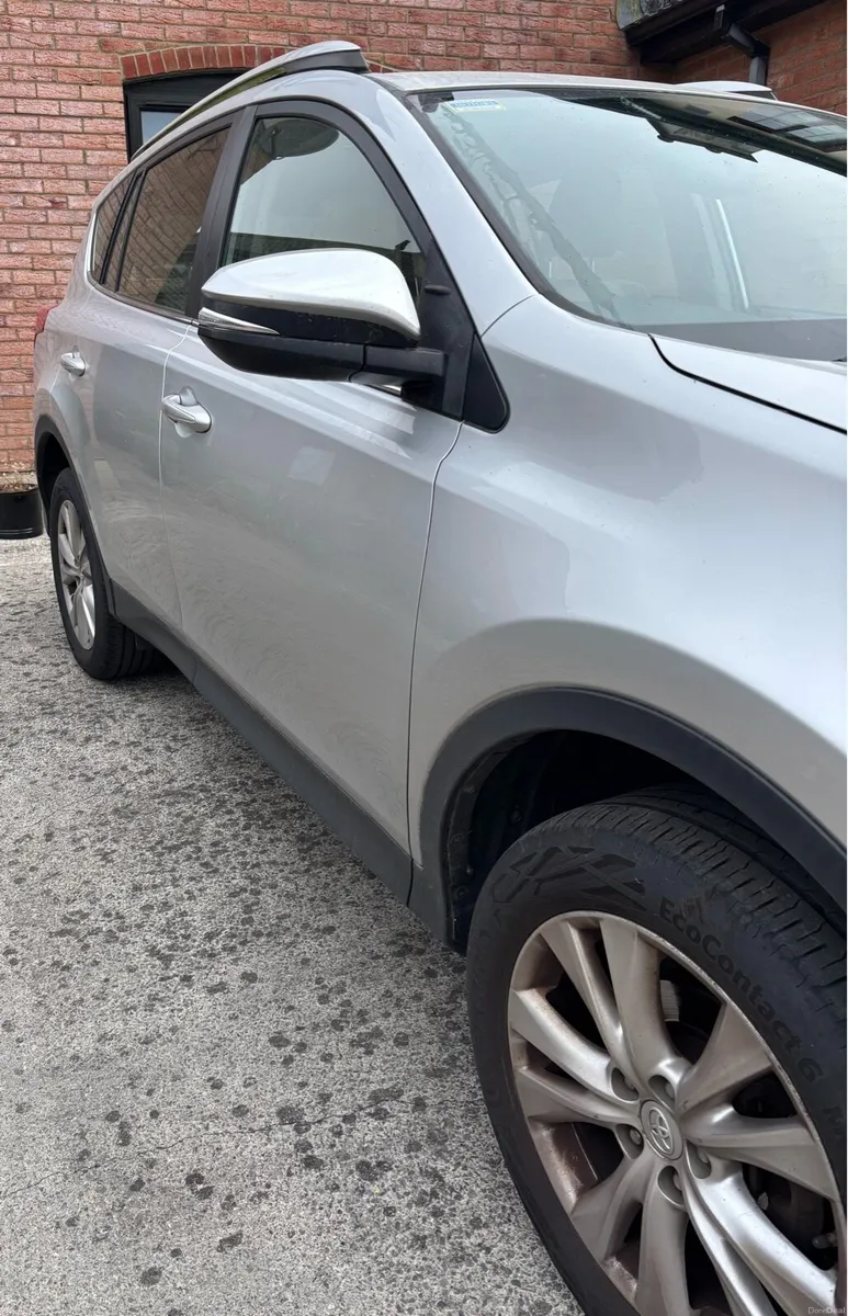 RAV 4 - Image 3