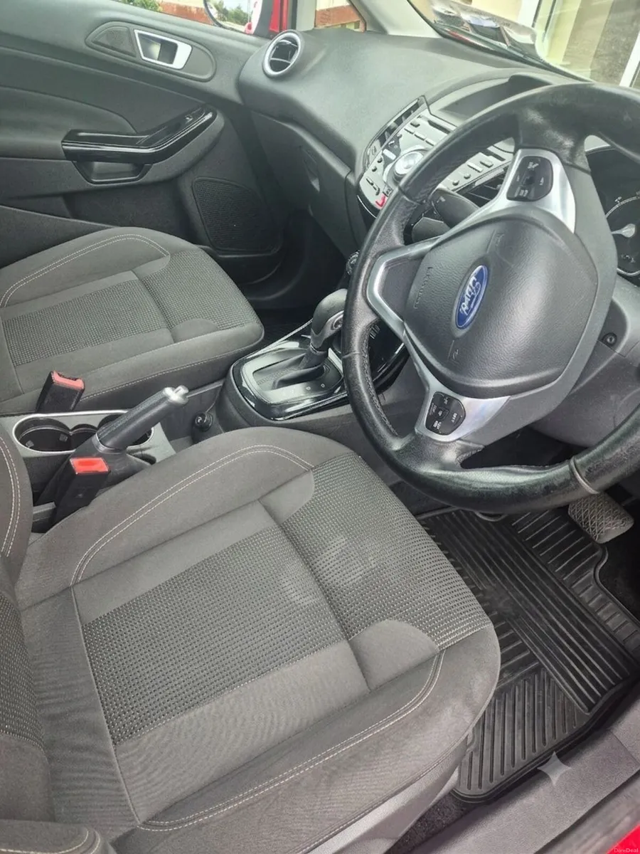 Ford Fiesta 2016 - Image 5