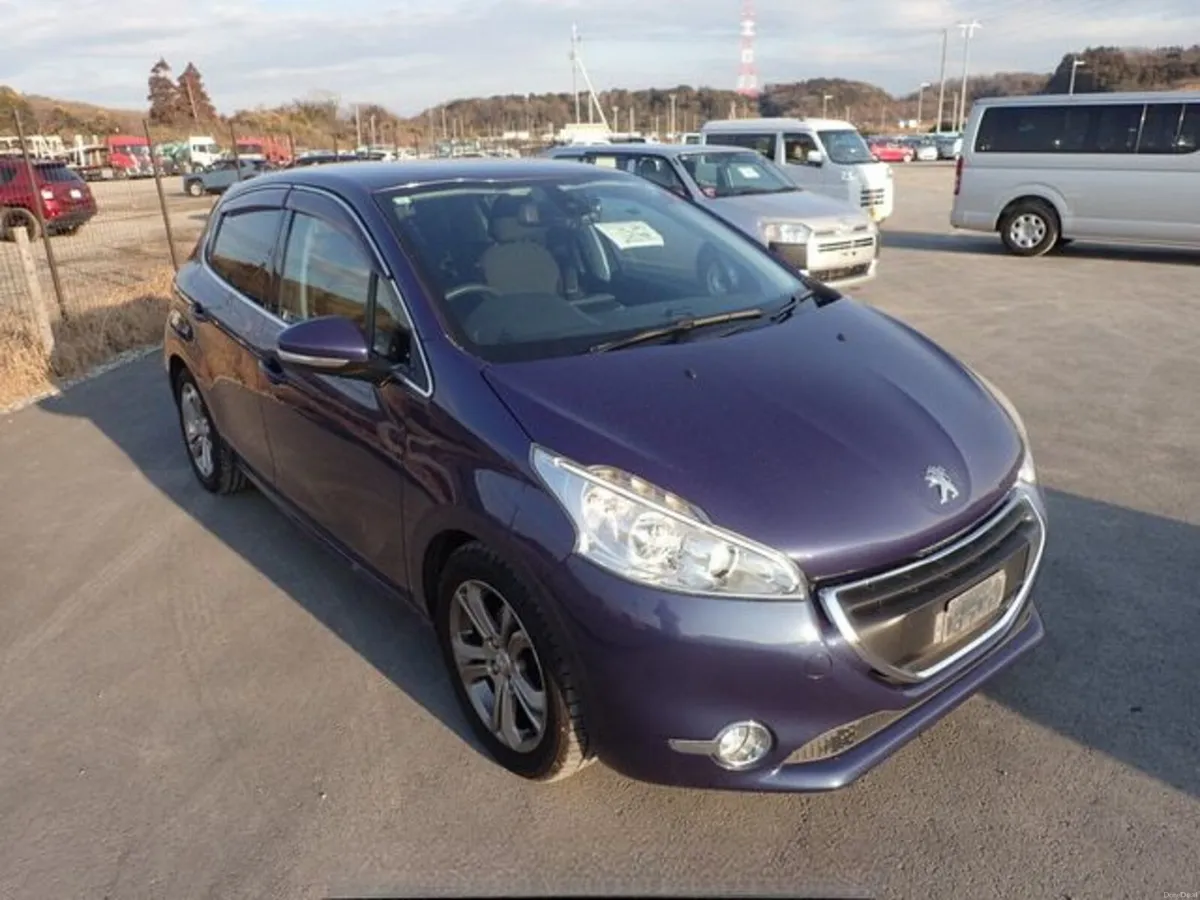 *Low Milage* Peugeot 2015/02 1.2L *Automatic* - Image 3