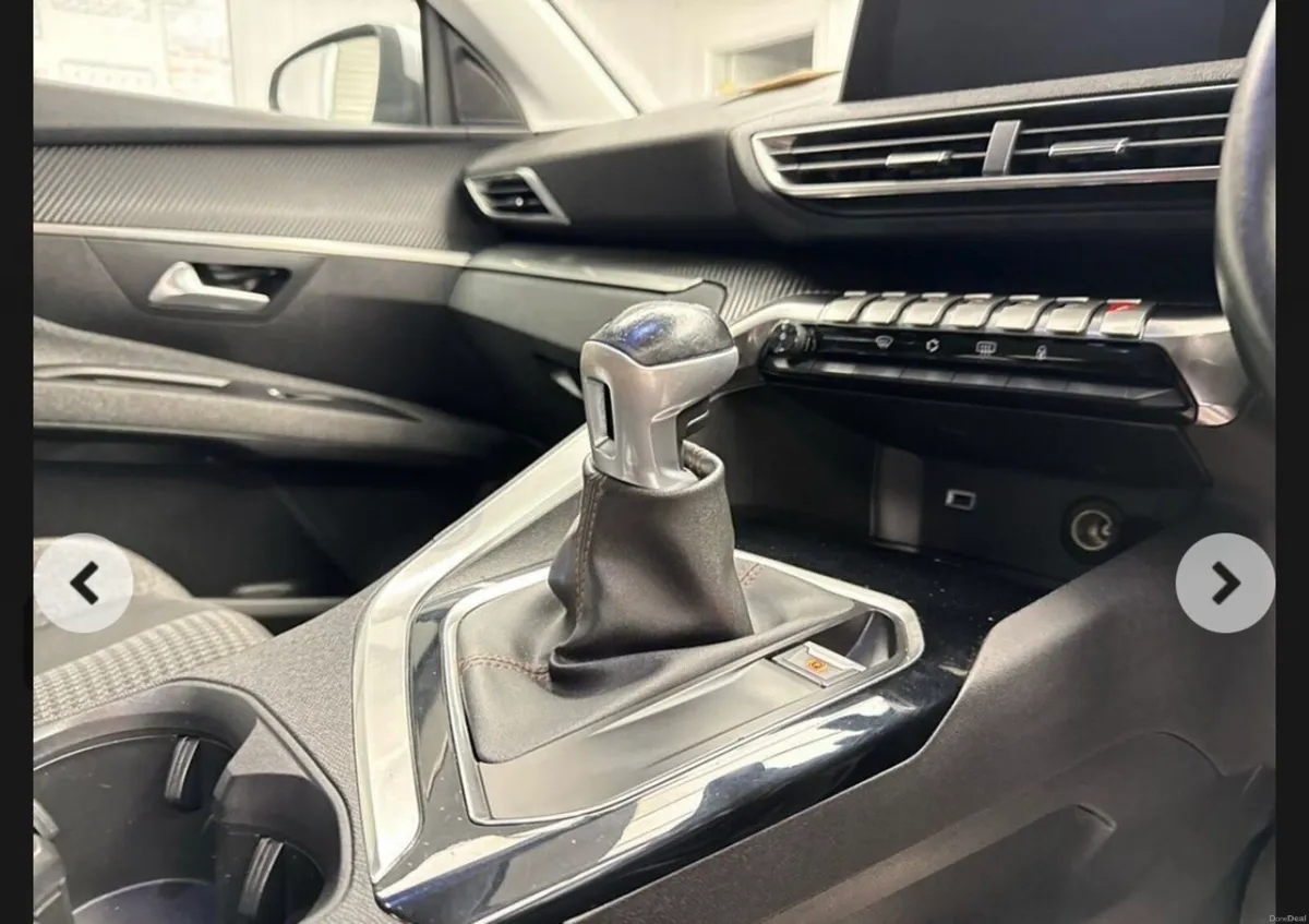 Peugot 5008 85,544KM - Image 6