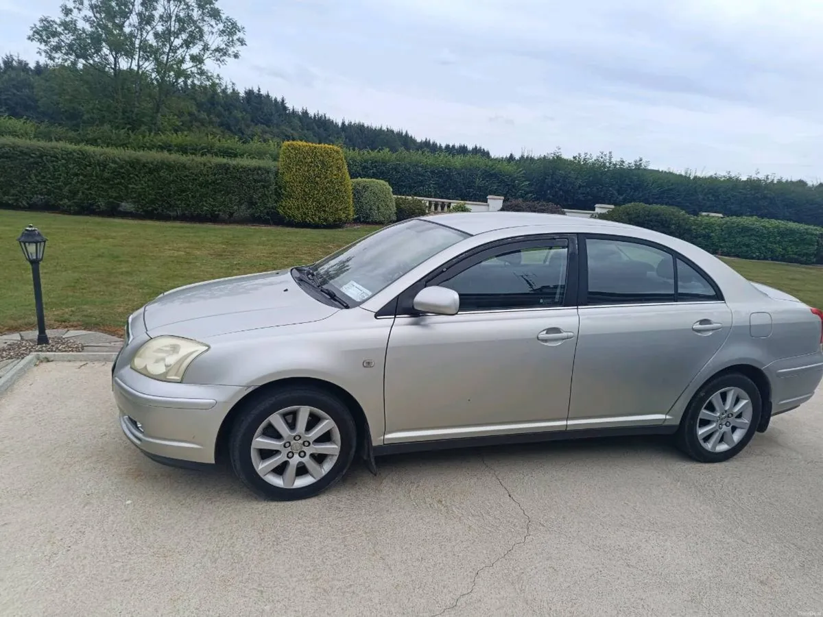 Toyota Avensis - Image 4