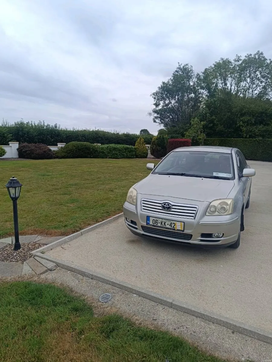Toyota Avensis - Image 1