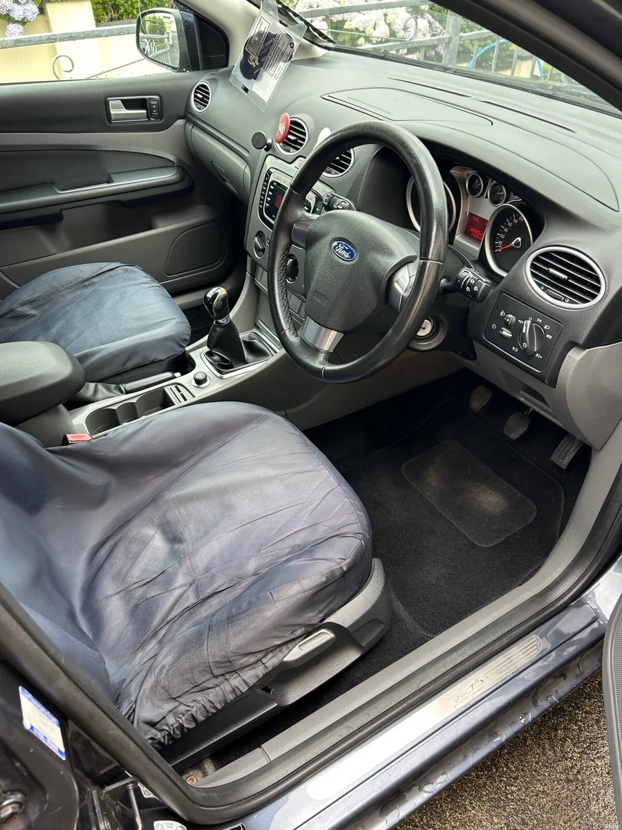 2009 Ford Focus Titanium (+ parts assortment) - Image 6