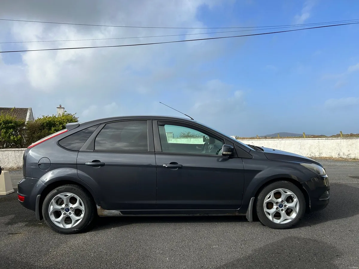 2009 Ford Focus Titanium (+ parts assortment) - Image 4