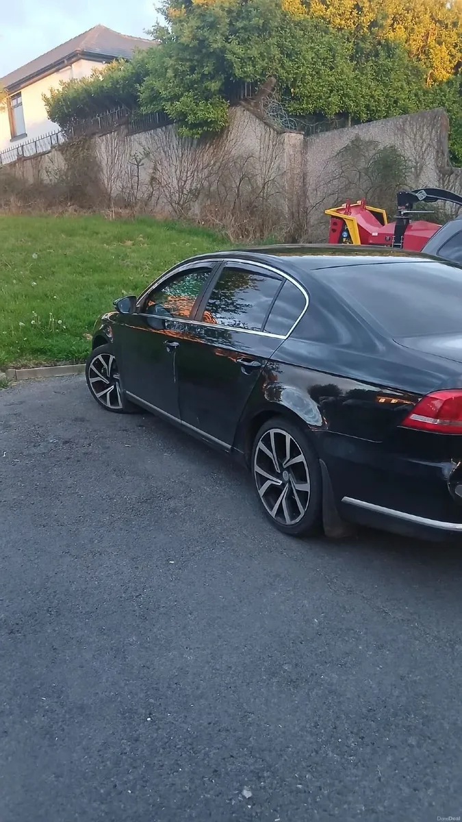 Volkswagen Passat 2013 - Image 1