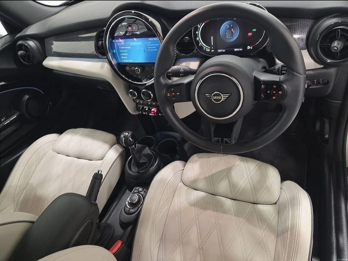 Mini Cooper Cooper Exclusive - Image 6