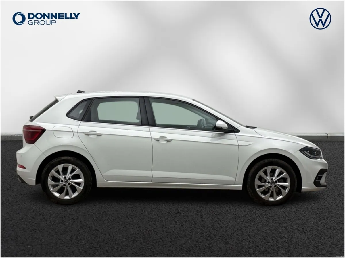Volkswagen Polo Hatchback Style - Image 4