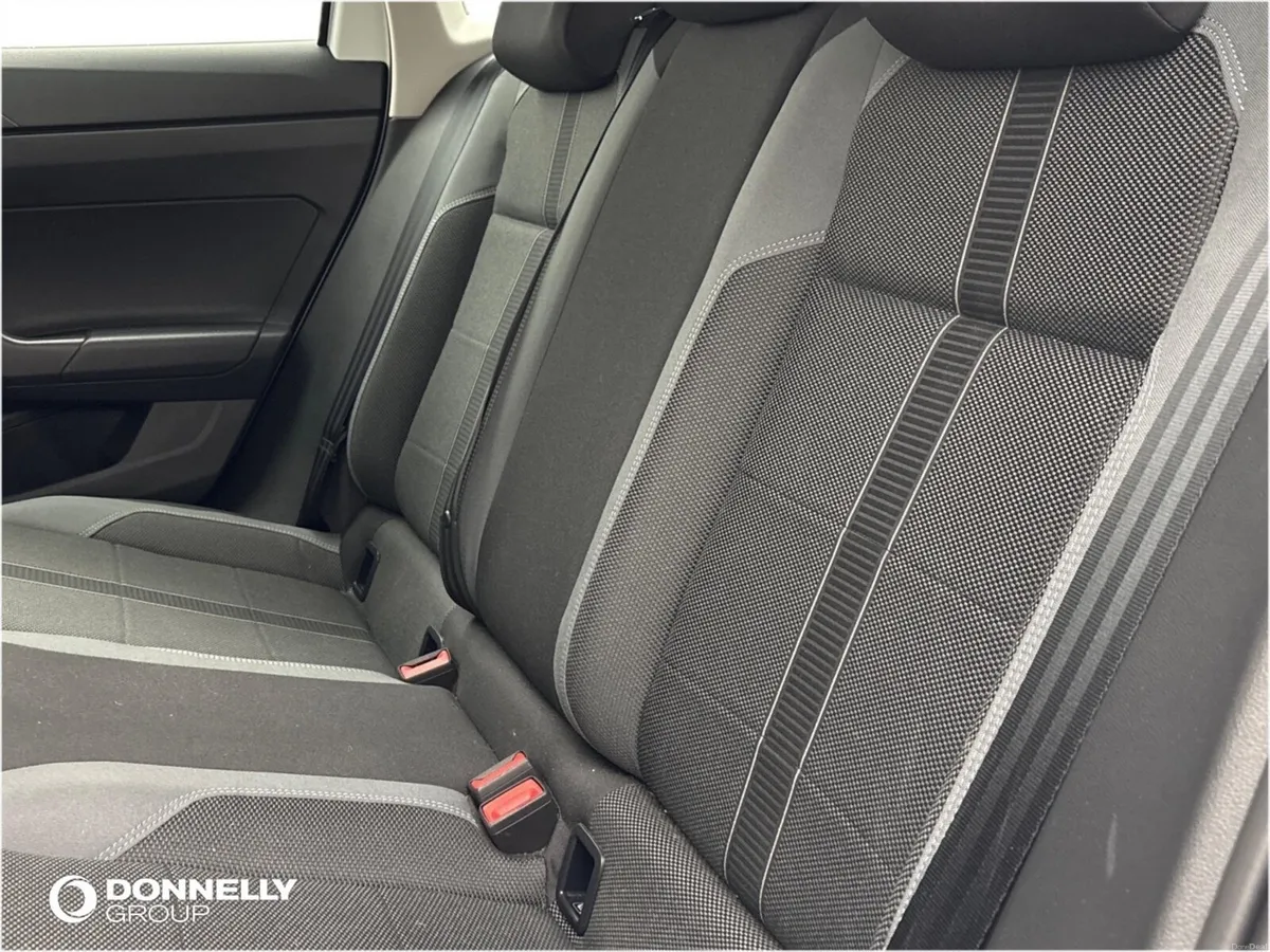 Volkswagen Polo Hatchback Style - Image 6