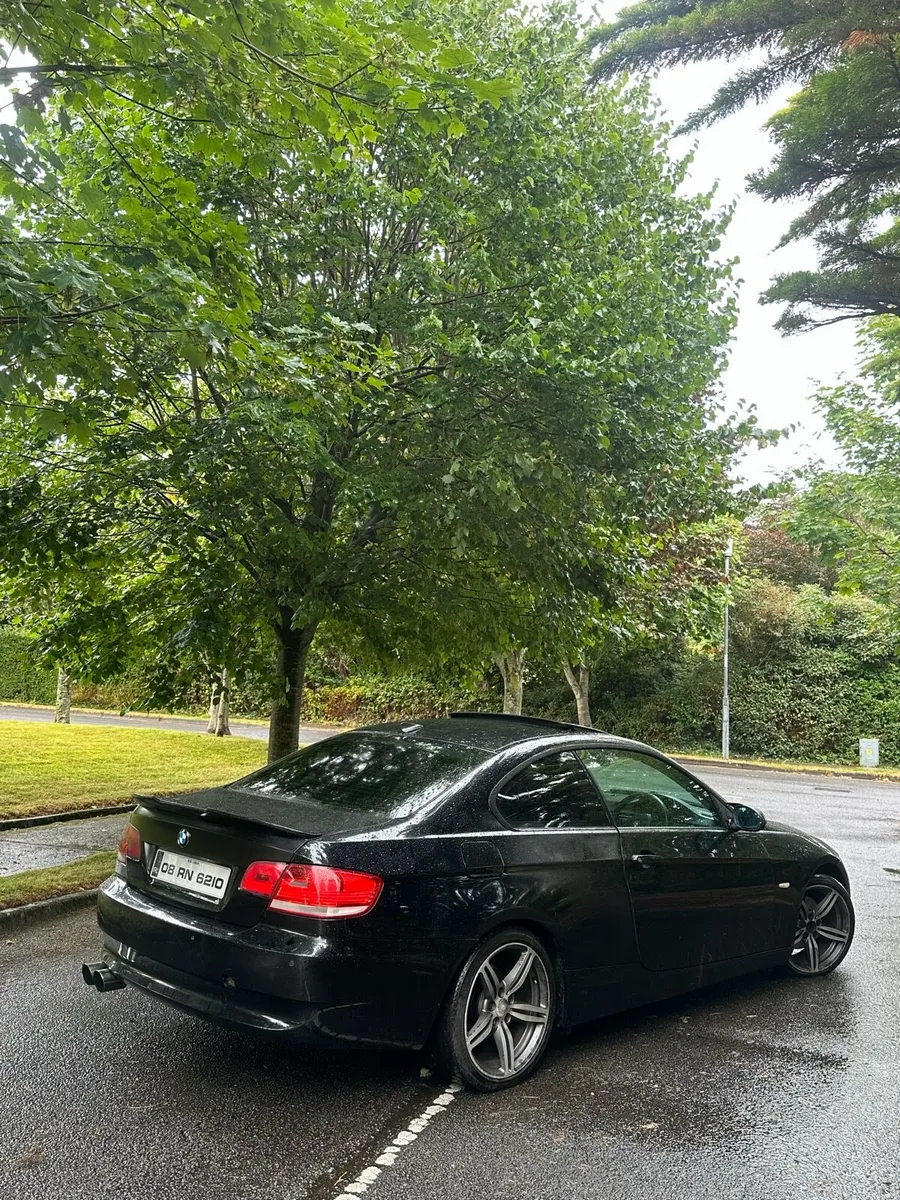 Sunroof bmw 320D coupe - Image 2