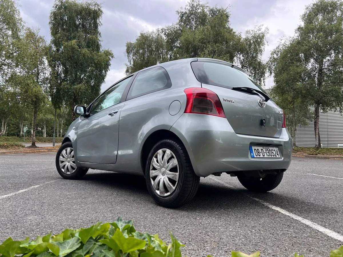 Car - Image 3