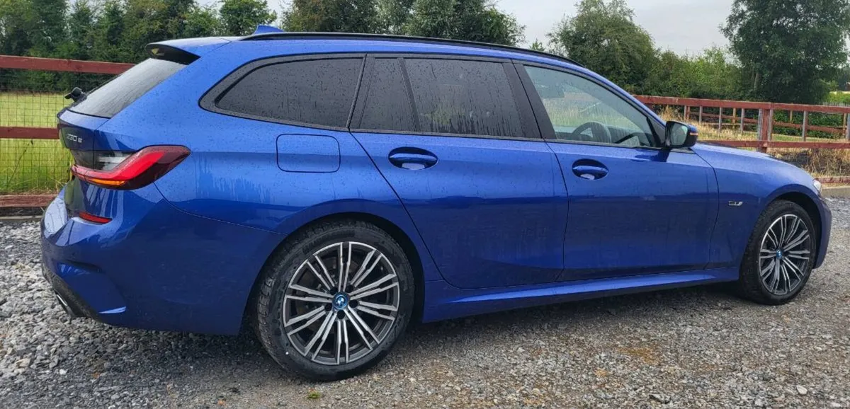BMW 330E PHEV ESTATE M SPORT. 2022 €19950 - Image 4