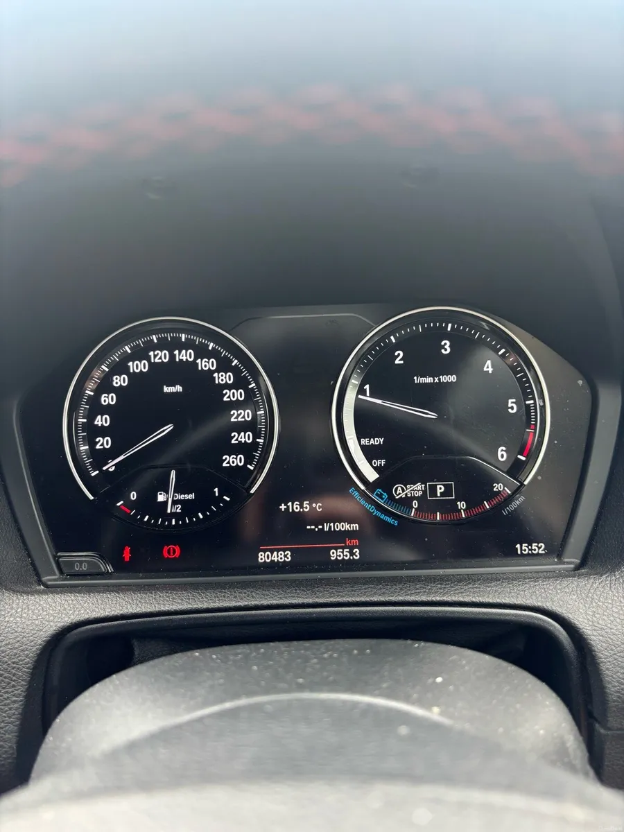 BMW 118d 2018 - Image 4