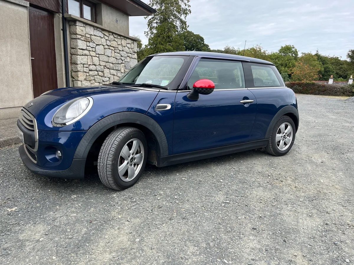 Mini Cooper - Image 2