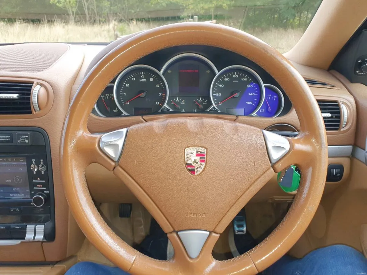Porsche Cayenne S 4.5 V8 LPG Commercial 5 Seat - Image 5
