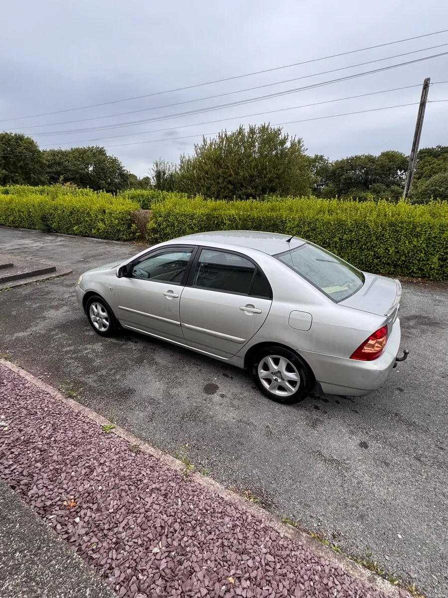 Toyota Carolla - Image 4