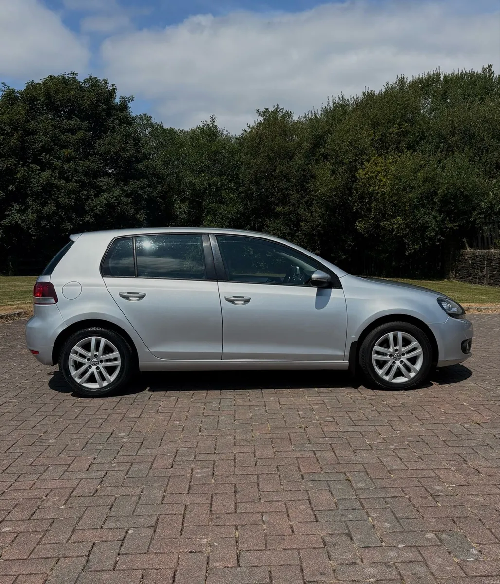 Volkswagen Golf - Image 6