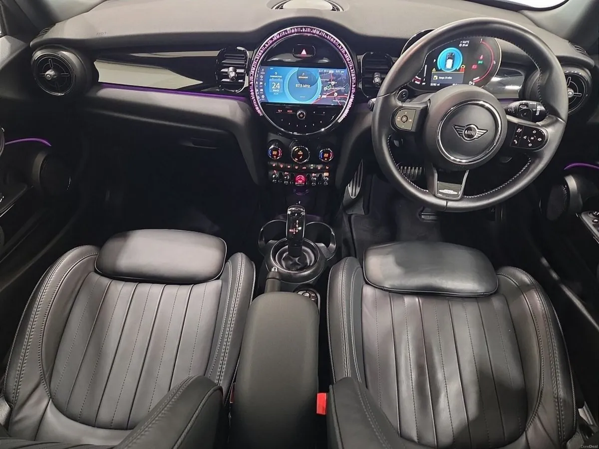 Mini Cooper John Cooper Works - Image 4