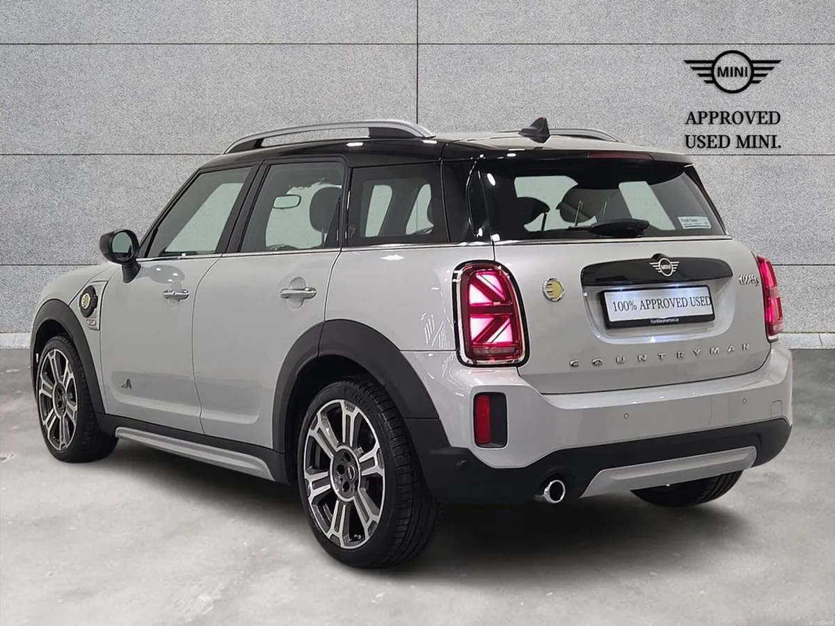 Mini Countryman Cooper S E Exclusive - Image 2