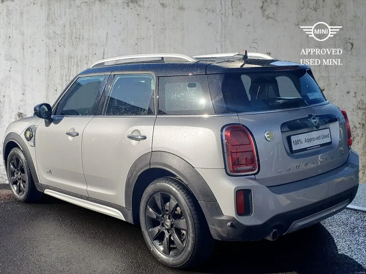 Mini Countryman Cooper S E Classic - Image 2