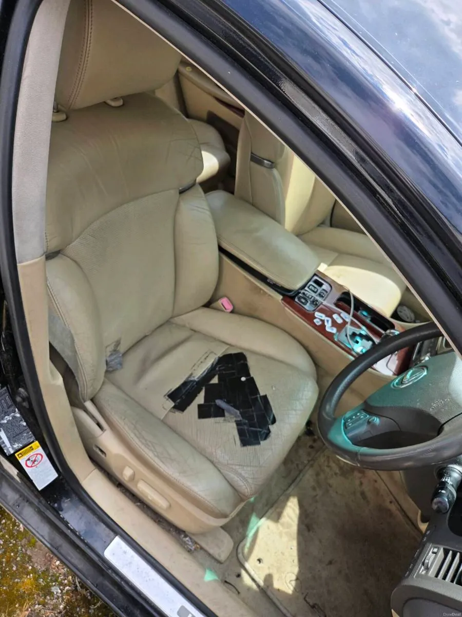 Lexus GS450H taxed until Oct 26 - Image 5