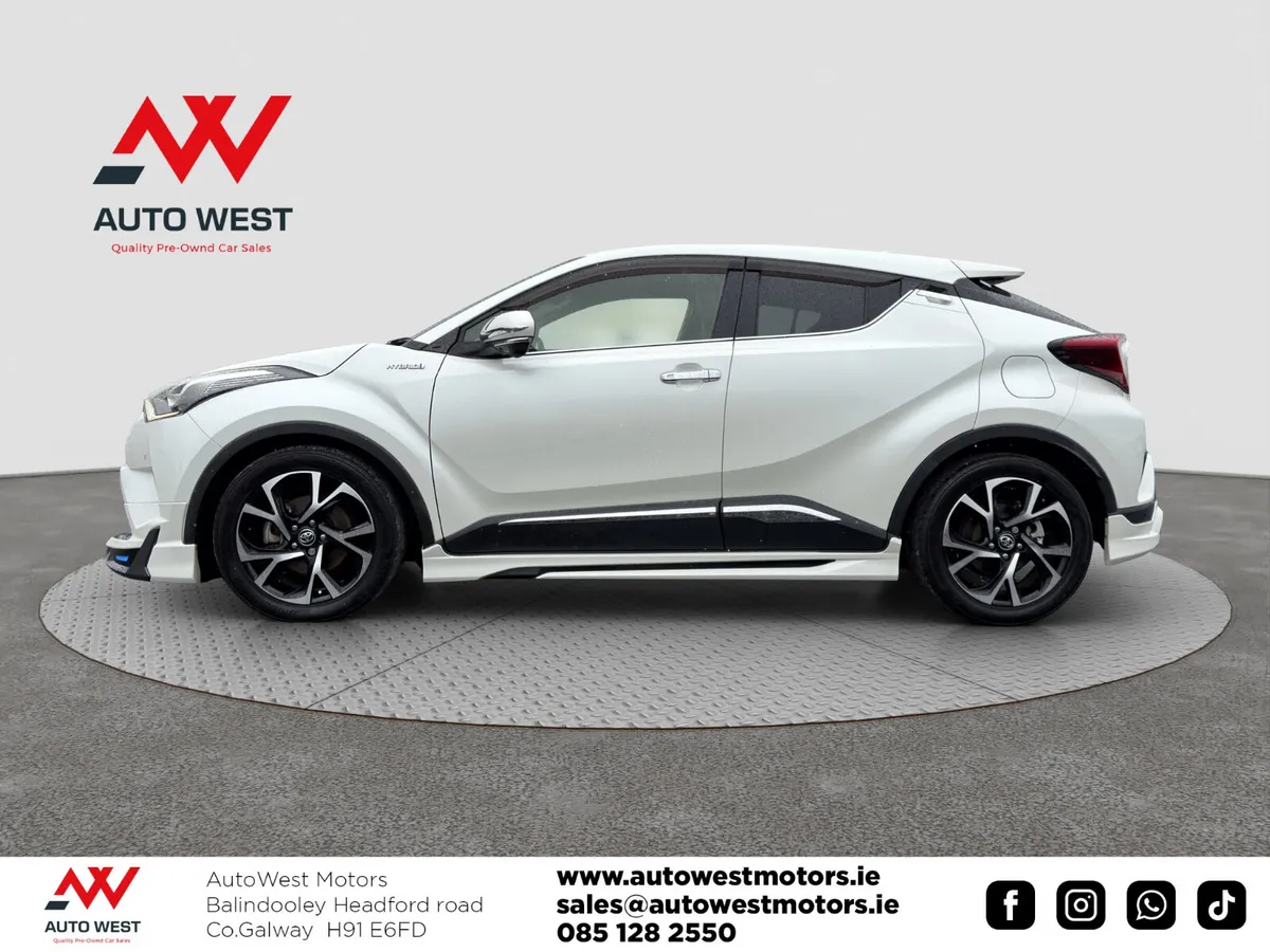 2018 Toyota C-HR Sport Self Charging Hybrid - Image 4