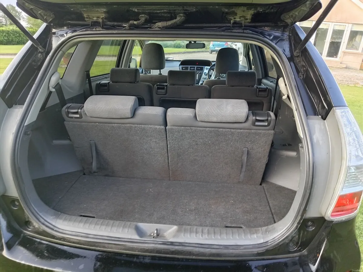 Toyota Prius 2012 - Image 5