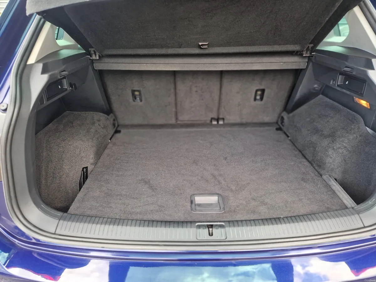 19 VW TIGUAN 2.0 TDI HIGHLINE...1 OWNER - Image 5
