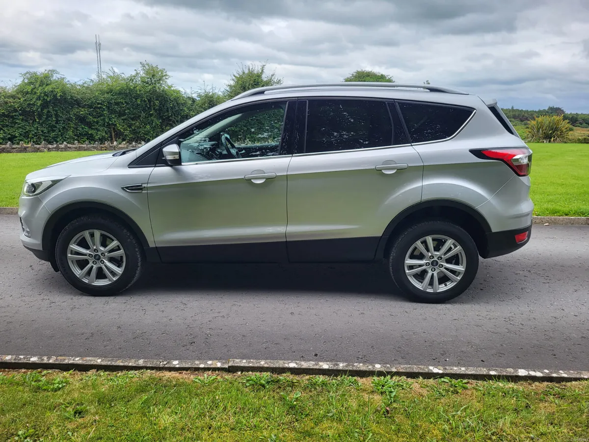 Ford Kuga 1.5 Diesel  Titanium 1 owner. - Image 5