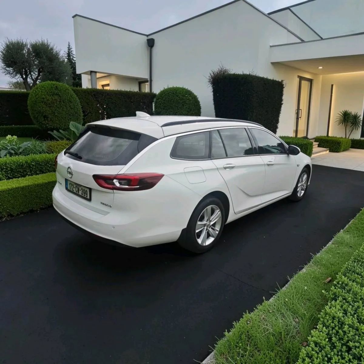 Opel Insignia 2.0D Nct 08/27 - Image 4