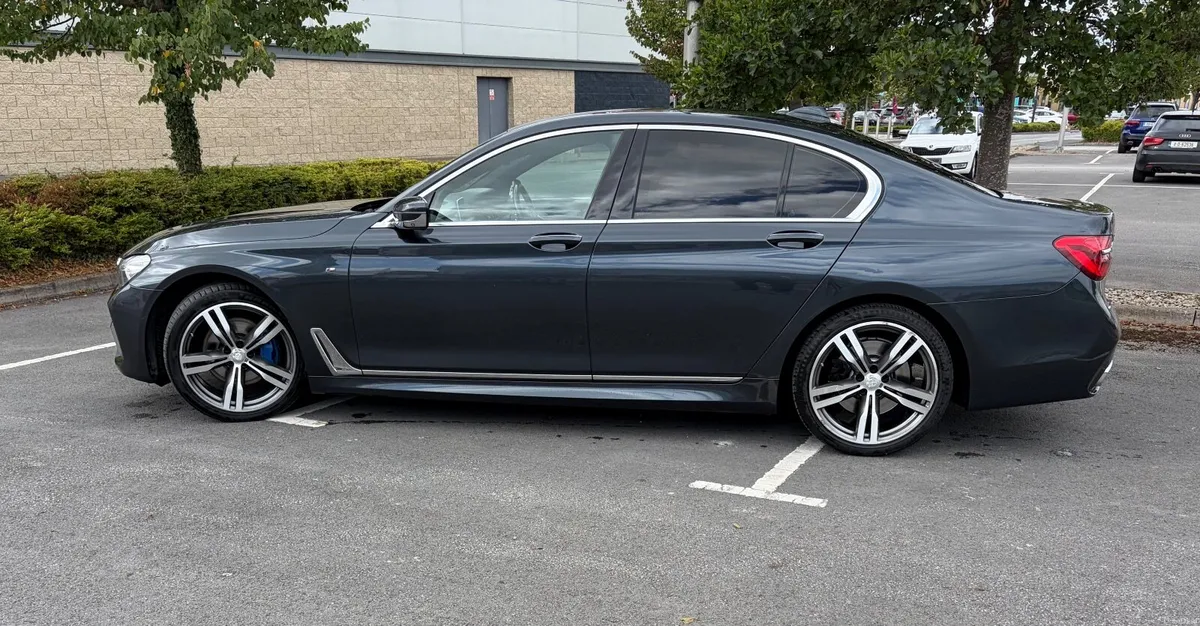 2016 BMW 730d xDrive M Sport Auto – Executive Spec - Image 4