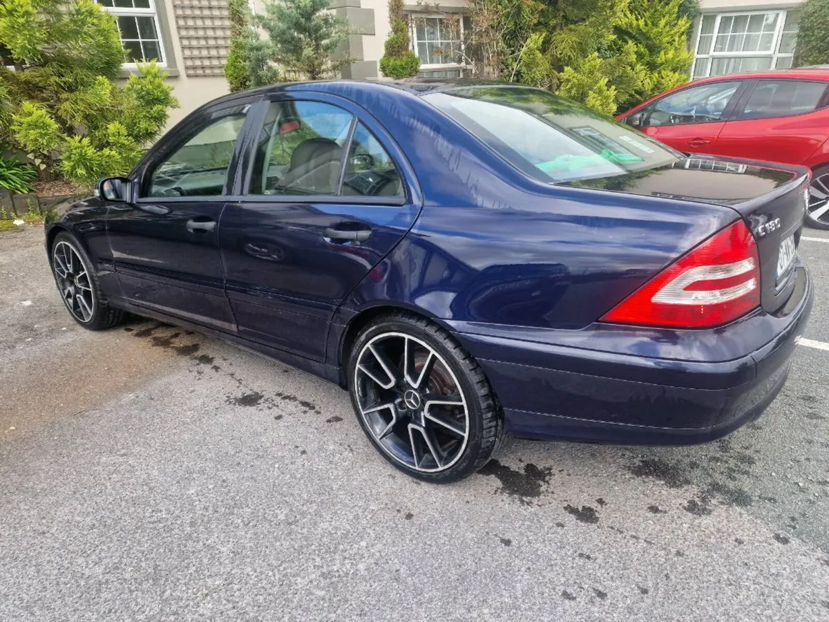 Mercedes Benz c180 - Image 3